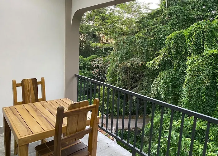 Jasmine Stay Self-Catering Apartments